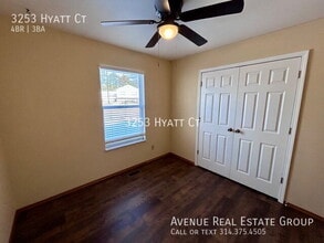 3253 Hyatt Ct in St. Peters, MO - Building Photo - Building Photo