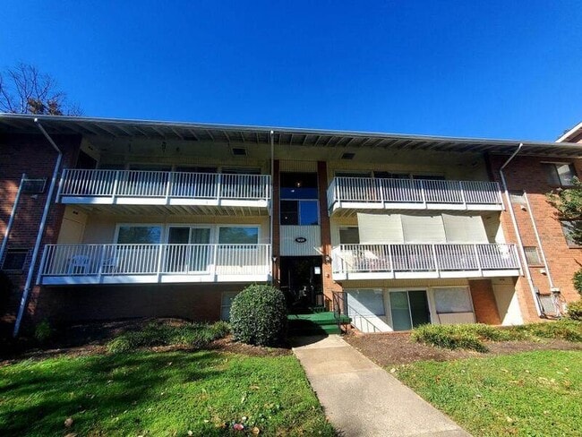 property at 5604 Crenshaw Rd