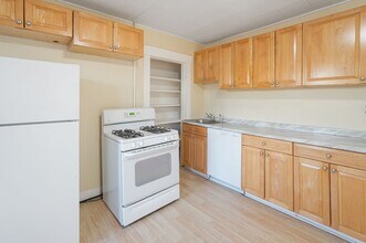 168 Lunenburg St in Fitchburg, MA - Building Photo - Building Photo