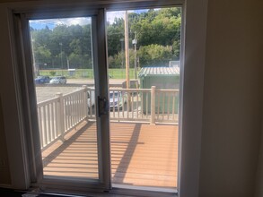 621 Butler St, Unit D in Pittsburgh, PA - Building Photo - Building Photo