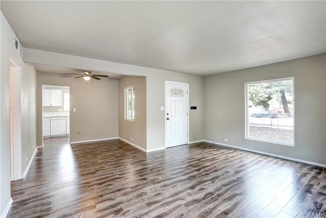 property at 2127 N Mountain View Ave