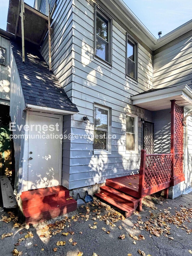 6922 Morgan Ave in Cleveland, OH - Building Photo - Building Photo