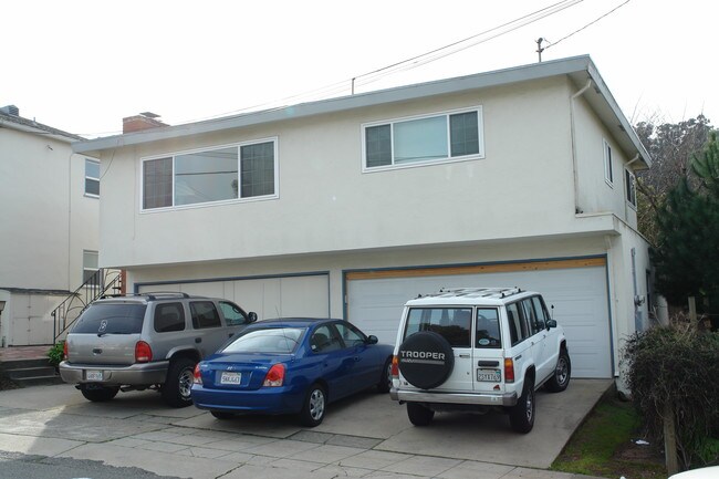 420 Stannage Ave in Albany, CA - Foto de edificio - Building Photo