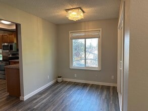 1035 Delna Manor Ln, Unit 1035 in San Jose, CA - Foto de edificio - Building Photo