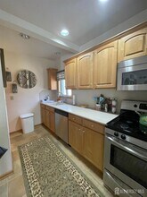 304 John St in Middlesex, NJ - Building Photo - Building Photo