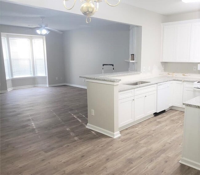 4081 Howell Park Rd in Duluth, GA - Building Photo - Building Photo