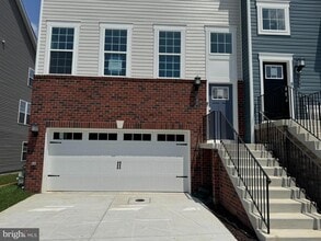 1892 Ritter Dr in Woodlawn, MD - Building Photo - Building Photo