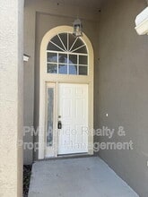 12653 Longcrest Dr in Riverview, FL - Building Photo - Building Photo