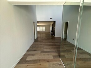 733 Tropical Cir in Siesta Key, FL - Building Photo - Building Photo