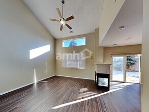20132 E Hampden Pl in Aurora, CO - Foto de edificio - Building Photo