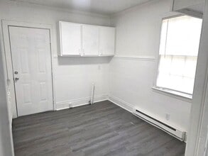 427 Robney Dr in Sumter, SC - Building Photo - Building Photo