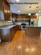 15703 60th Ave N in Minneapolis, MN - Building Photo - Building Photo