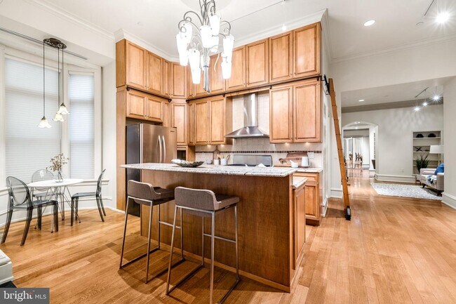 421 Chestnut St-Unit -502 in Philadelphia, PA - Building Photo - Building Photo