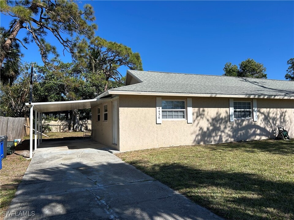 4438 Mariner Rd in Bonita Springs, FL - Building Photo