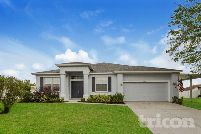 property at 3934 Buttonbush Cir