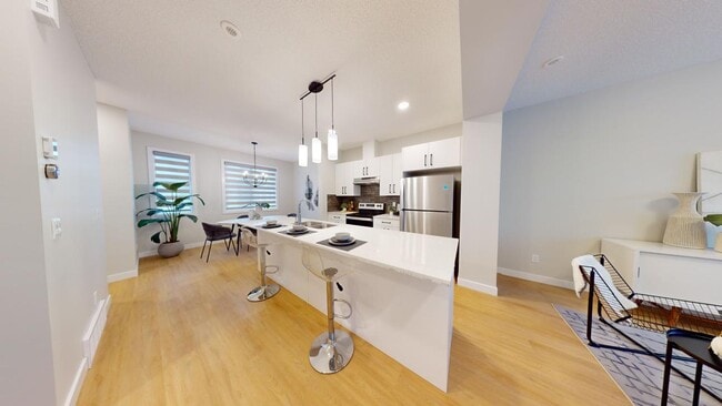 property at 2035-2035 Chalmers Way SW