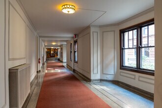 7631 N Eastlake Terrace in Chicago, IL - Building Photo - Building Photo
