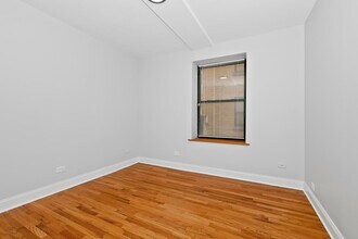7209 S Yates Blvd in Chicago, IL - Building Photo - Building Photo