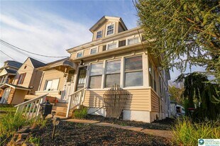 628 Coal St in Lehighton, PA - Building Photo