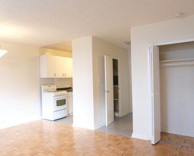 The Belvedere in Toronto, ON - Building Photo - Building Photo