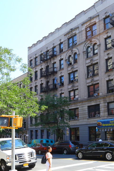 247-251 Audubon Ave in New York, NY - Building Photo