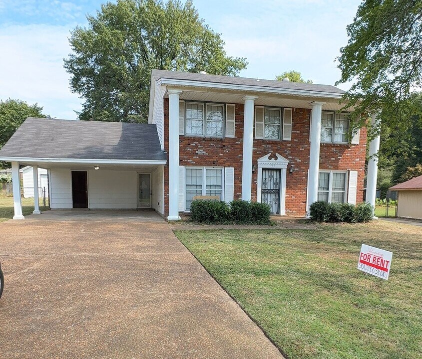 984 Boulder Rd in Southaven, MS - Building Photo