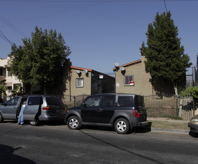 4211-4217 3/4 Normal Ave in Los Angeles, CA - Foto de edificio - Building Photo