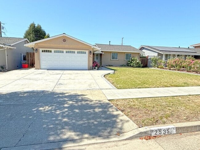 property at 2535 Hebron Ave