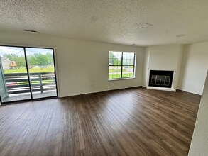 1701 S West End St in Springdale, AR - Building Photo - Building Photo