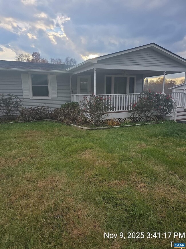 property at 912 Hunters Lodge Rd