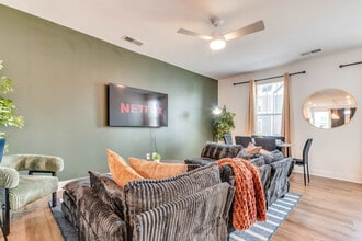 4122 Bunker Dr in Charlotte, NC - Building Photo - Building Photo