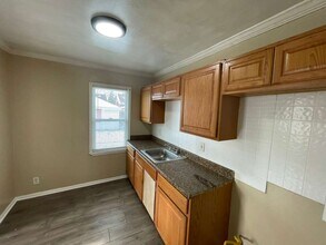 19303 Fairport St in Detroit, MI - Building Photo - Building Photo