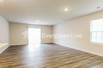 c in Inman, SC - Building Photo - Building Photo