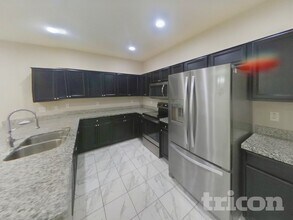 3360 W Hayduk Rd in Phoenix, AZ - Building Photo - Building Photo