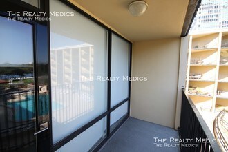 151 E Washington St-Unit -UNIT 410 in Orlando, FL - Building Photo - Building Photo