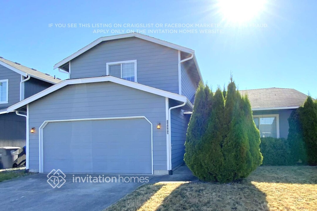20303 13th Ave Ct E in Spanaway, WA - Building Photo