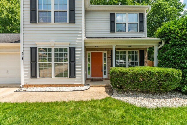 508 Thorncrest Dr in Apex, NC - Building Photo - Building Photo