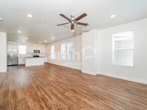 6042 W South Jordan Pky in South Jordan, UT - Building Photo - Building Photo