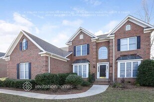 1704 Crestgate Dr in Waxhaw, NC - Building Photo