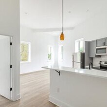 6516 Germantown Ave in Philadelphia, PA - Building Photo - Building Photo