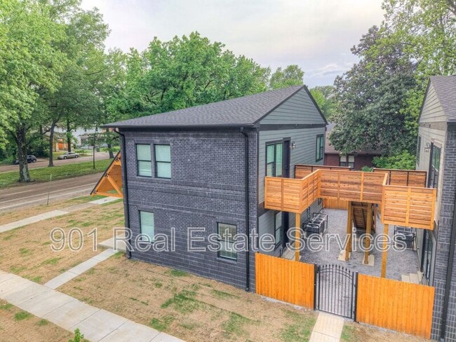 1010 North Pkwy in Memphis, TN - Building Photo - Building Photo