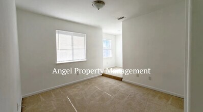 1475 Garold Ln in Manteca, CA - Building Photo - Building Photo