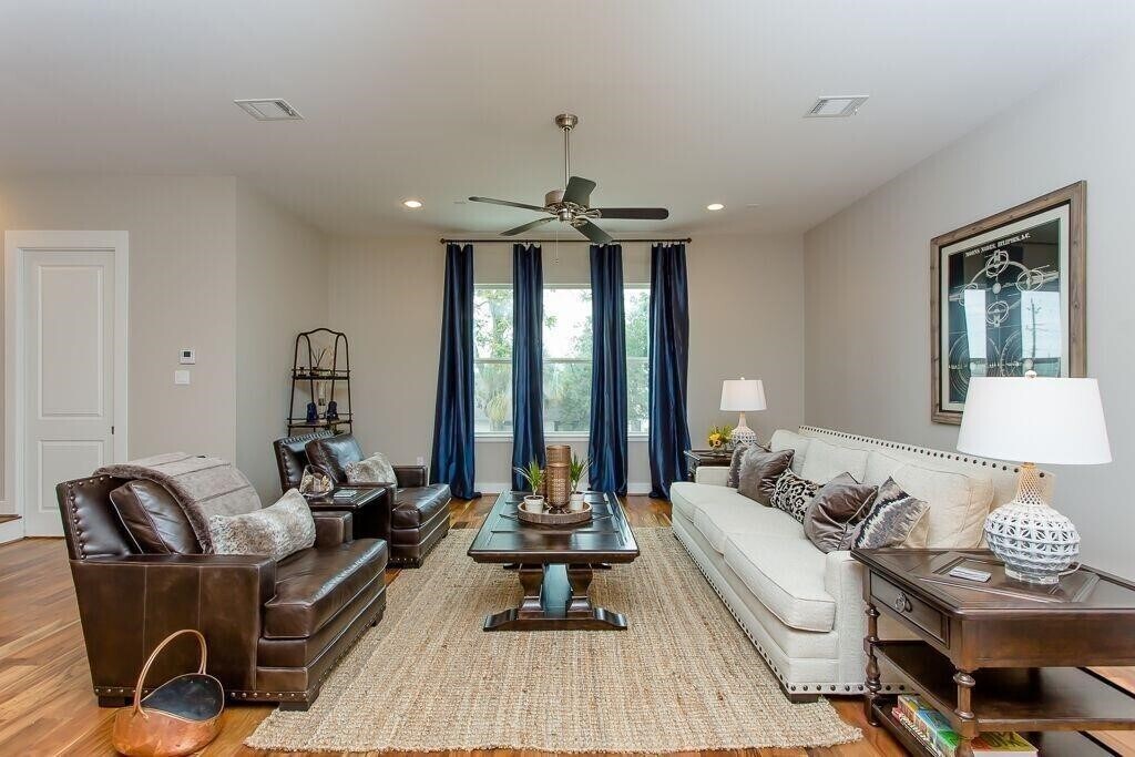 3305 Jefferson St in Houston, TX - Building Photo