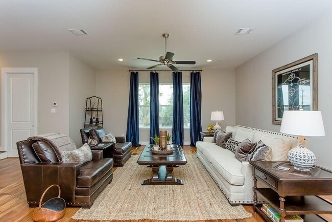 property at 3305 Jefferson St