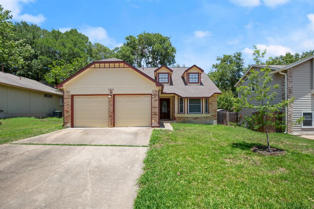 2810 Goldbridge Dr in Austin, TX - Building Photo