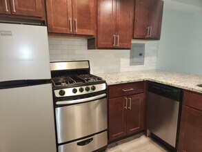 454 W Barry Ave, Unit 4 in Chicago, IL - Building Photo - Building Photo