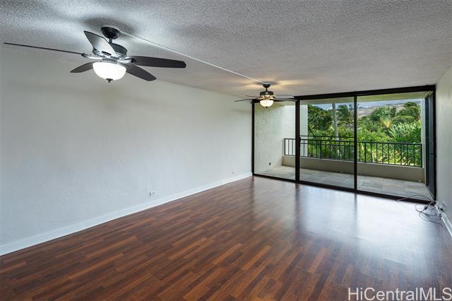 500 Lunalilo Home Rd in Honolulu, HI - Building Photo - Building Photo