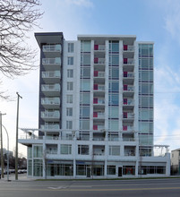 The Mondrian in Victoria, BC - Building Photo - Building Photo