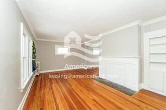 3916 Orchard Rd in Cleveland Heights, OH - Foto de edificio - Building Photo