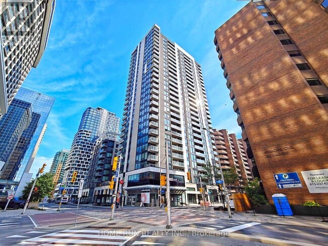 property at 340-2340 Queen St